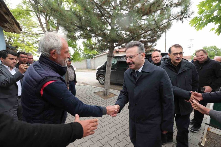 Vali Hüseyin Aksoy, Doludan Etkilenen Bölgeleri Ziyaret Etti