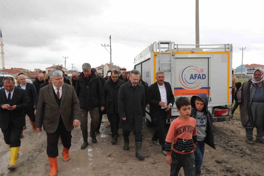 Vali Hüseyin Aksoy, Doludan Etkilenen Bölgeleri Ziyaret Etti