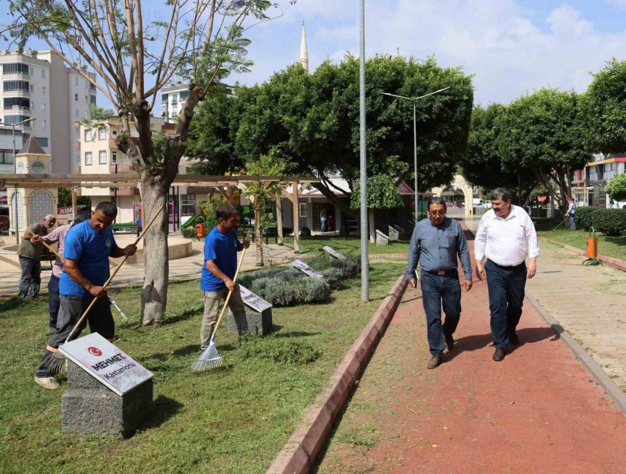 Yıldız, Mehmetçik Parkı’ndaki Bakım Ve Yenileme Çalışmalarını İnceledi