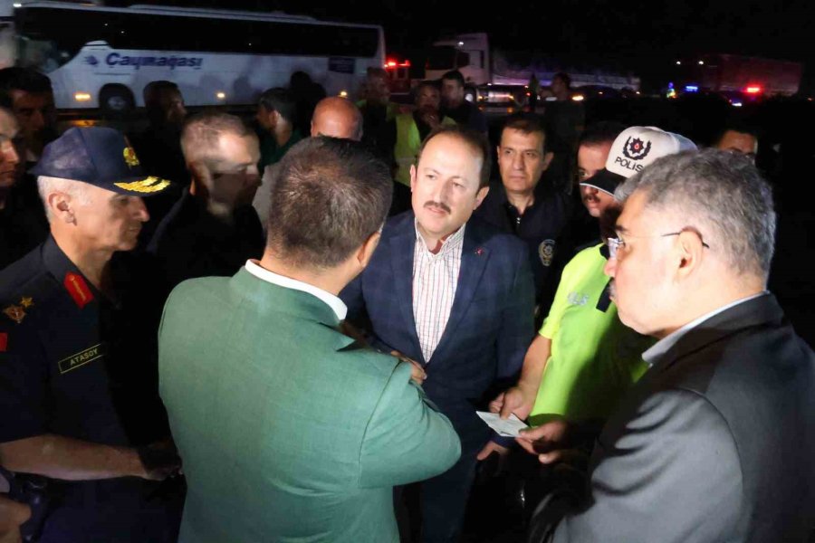 Mersin Valisi Pehlivan: "10 Vefatımız, 39 Da Yaralımız Var"