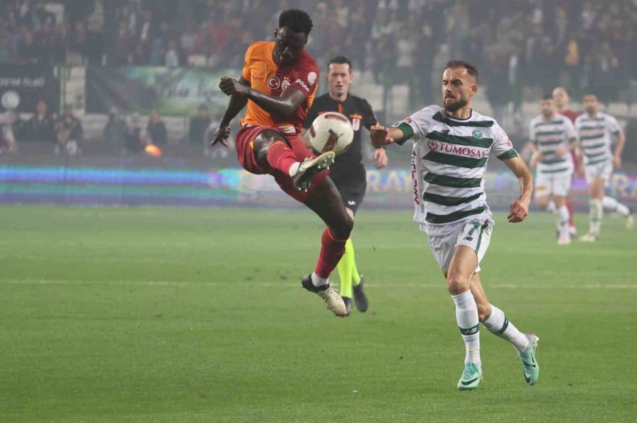 Trendyol Süper Lig: Konyaspor: 1 - Galatasaray: 3 (maç Sonucu)