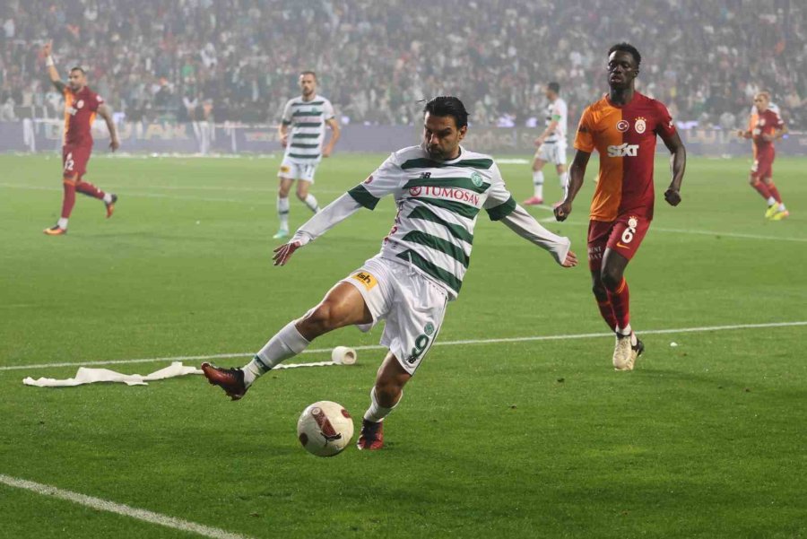 Trendyol Süper Lig: Konyaspor: 1 - Galatasaray: 3 (maç Sonucu)