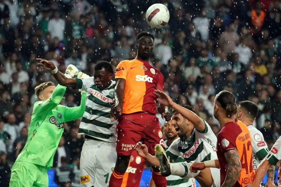 Trendyol Süper Lig: Konyaspor: 1 - Galatasaray: 3 (maç Sonucu)