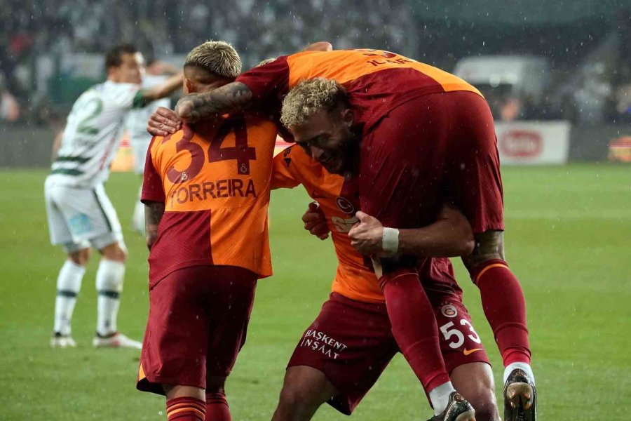 Trendyol Süper Lig: Konyaspor: 1 - Galatasaray: 3 (maç Sonucu)