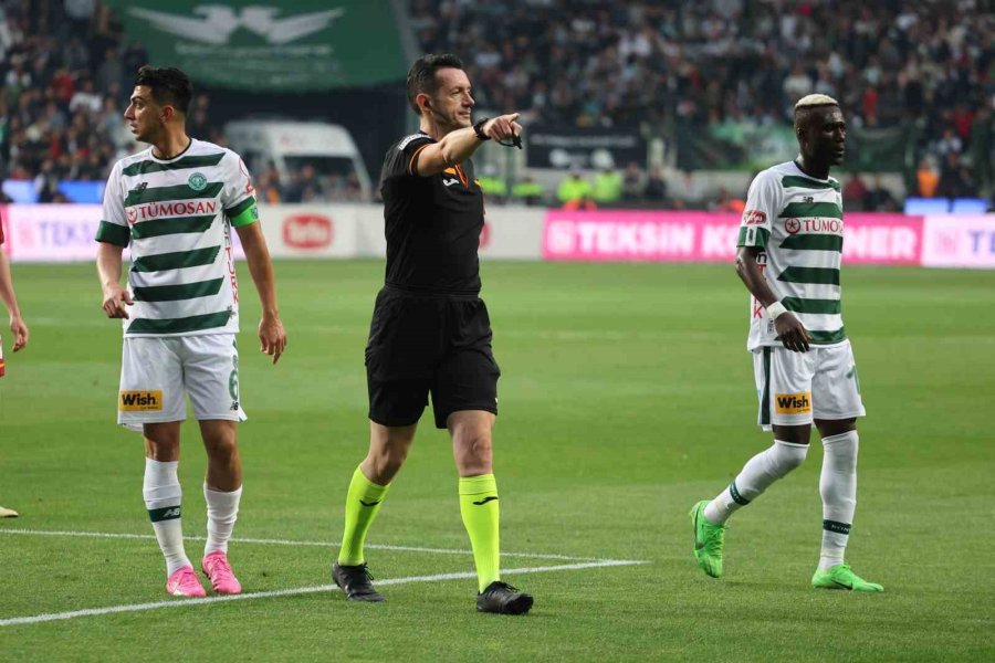 Trendyol Süper Lig: Konyaspor: 0 - Galatasaray: 1 (ilk Yarı)