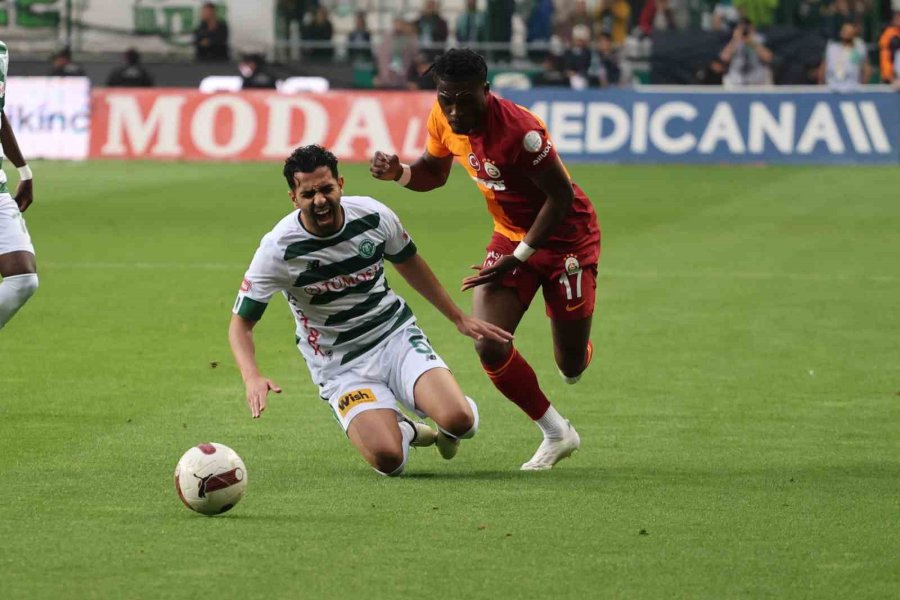 Trendyol Süper Lig: Konyaspor: 0 - Galatasaray: 1 (ilk Yarı)