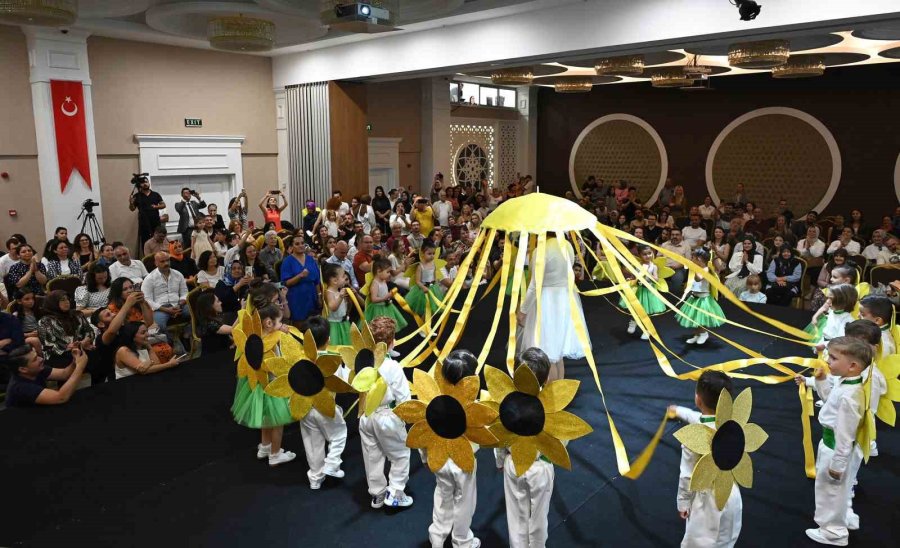 Antalya Osb Gündüz Bakımevi’nde Mezuniyet Sevinci