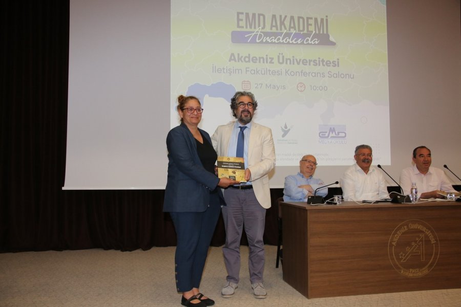 Akdeniz İletişim Fakültesi’nde Ekonomi Muhabirleri Semineri