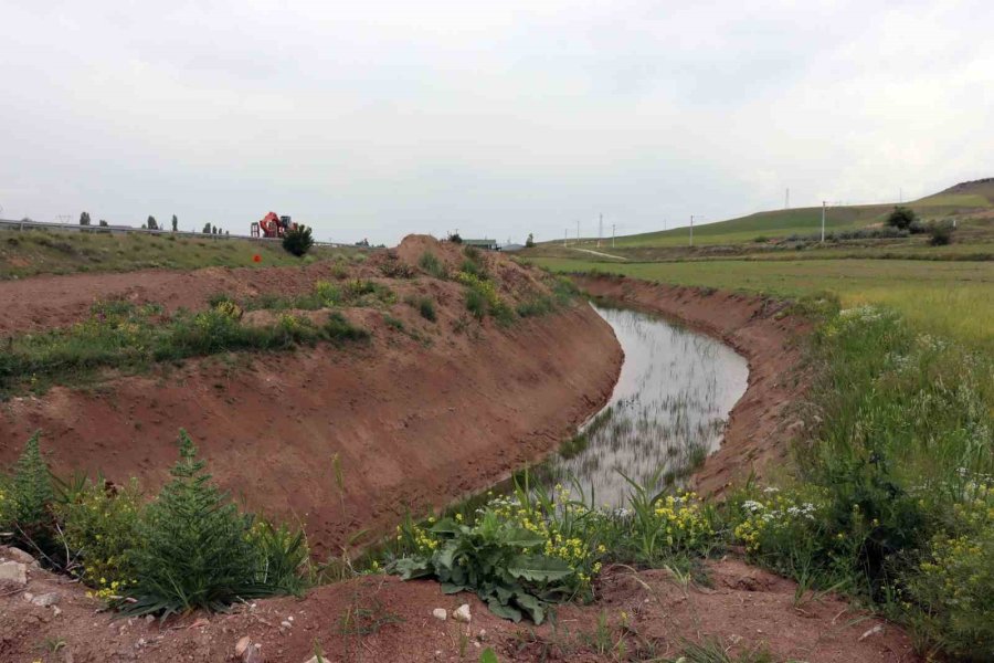 8 Kilometrelik Gizemli Kanal Merak Konusu Oldu