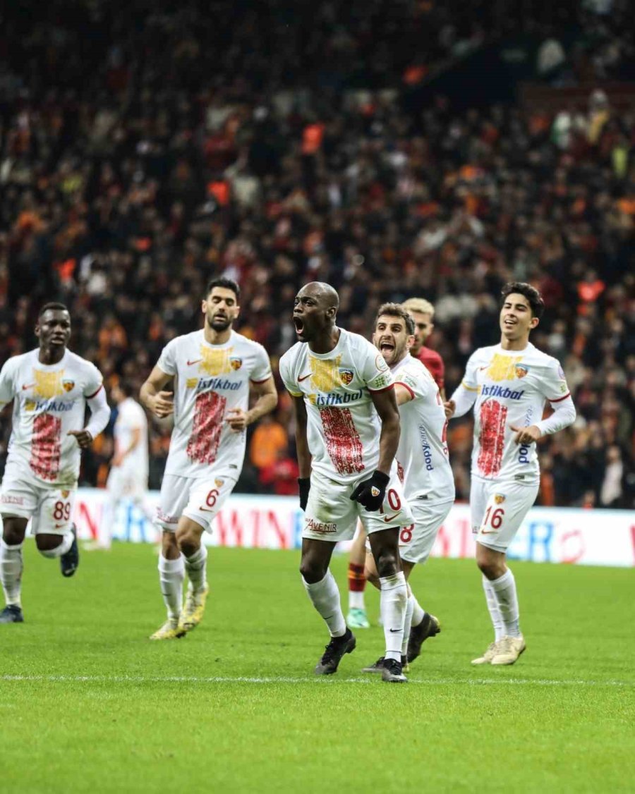 Kayserispor’da En Çok Gol Atan İsim Thiam Oldu