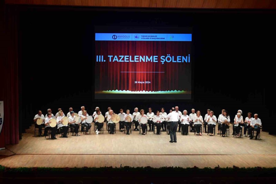 Tazelenme Öğrencileri Dönemi Şölenle Kapattı