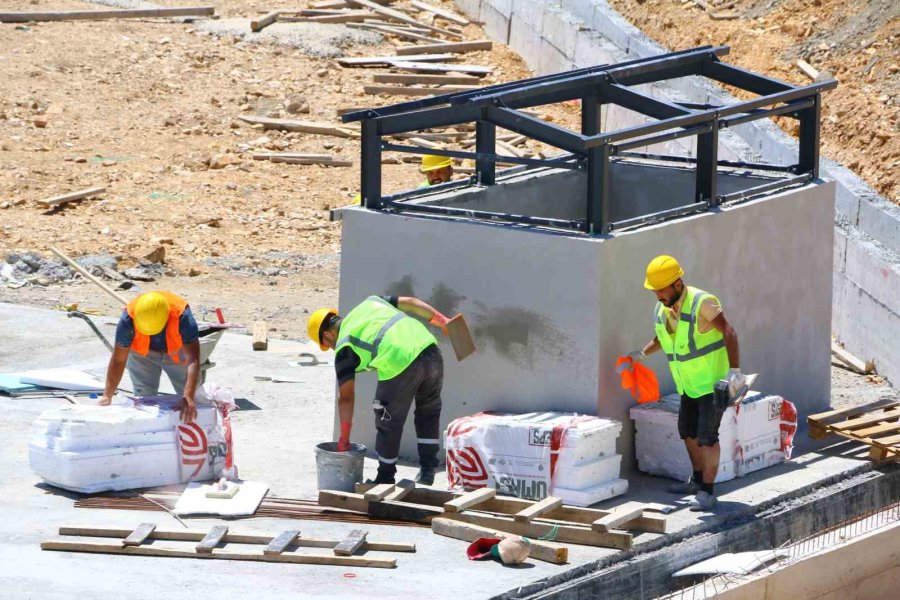 Yeni Alanya Toptancı Hali’nde Sona Doğru