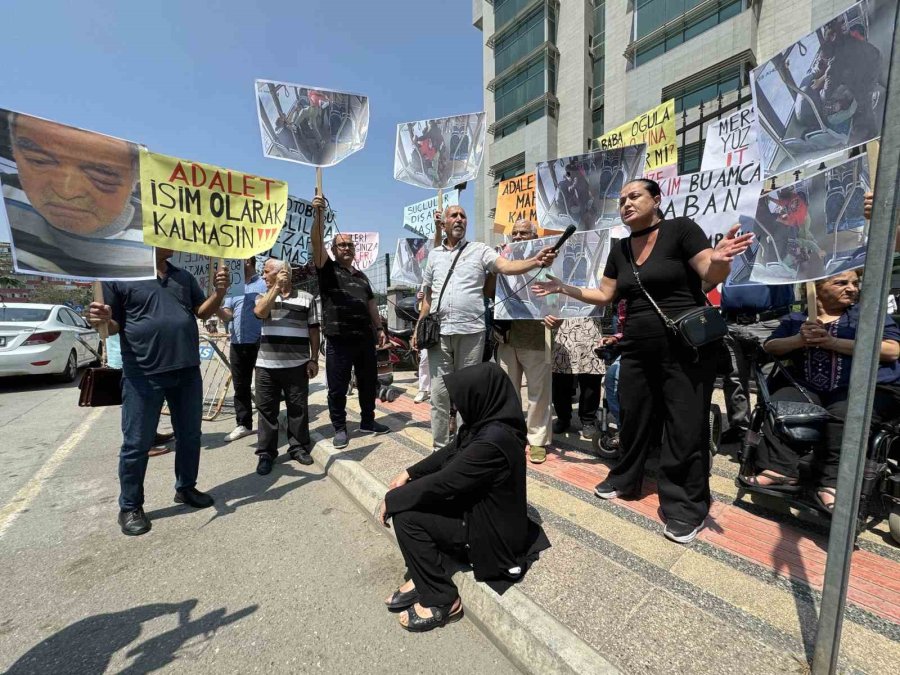 Mersin’de Yaşlı Çiftin Otobüste Darp Edilmesine İlişkin Dava Öncesi Yakınlarından Eylem