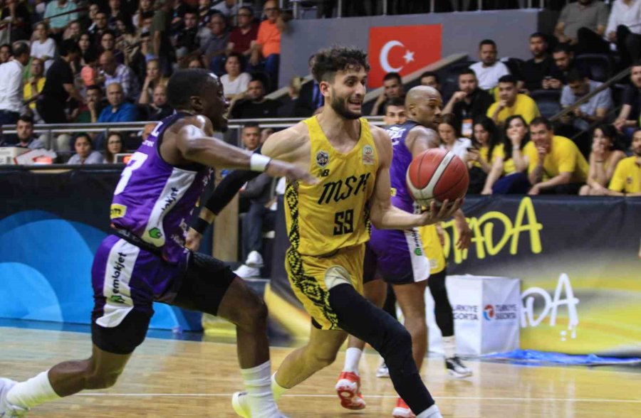 Türkiye Basketbol Ligi: Mersin Büyükşehir Belediyesi: 85 - Sigortam Net: 64