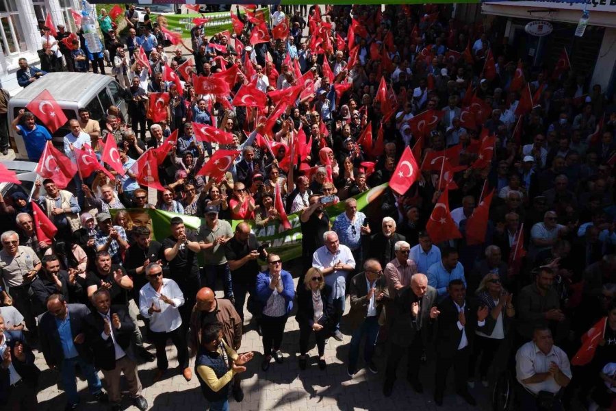 Zeydan Karalar, Pınarbaşı’nda Tekrarlanacak Seçim Öncesi Deniz Yağan’a Destek Verdi