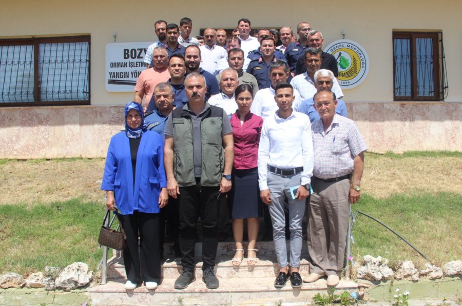 Bozyazı’da Orman Yangınlarıyla Mücadele Toplantıları Sürüyor