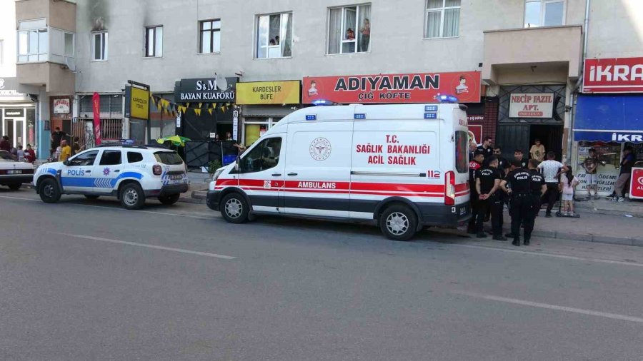 Kayseri’de Bıçaklı Kavga: 1’i Ağır 4 Yaralı