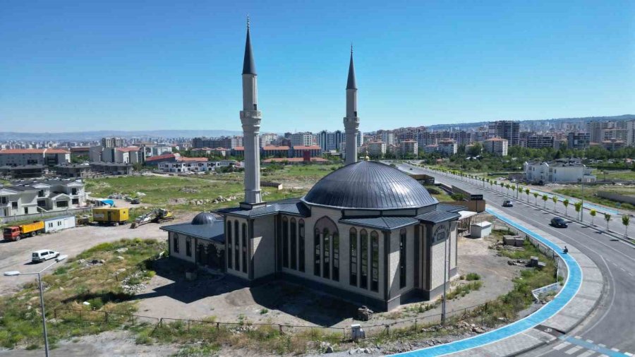 Ali Erkara Camii İçin Son Hazırlıklar Tamamlanıyor