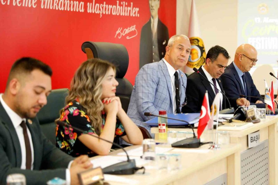 Alanya Belediye Başkanı Özçelik: “iki Ayda 176 Ton Akaryakıt Tasarrufumuz Var”