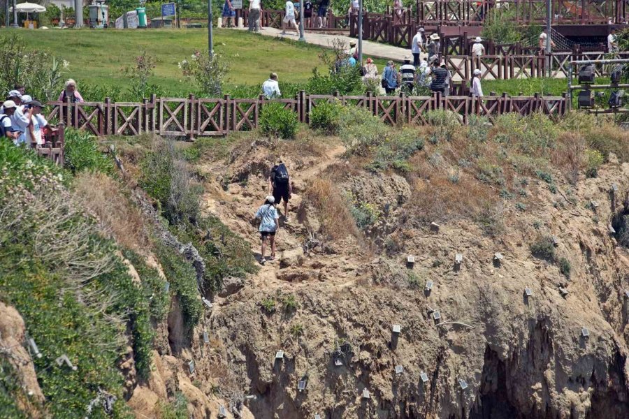 Turistlerin "yasak Aşkı" Düden Şelalesi