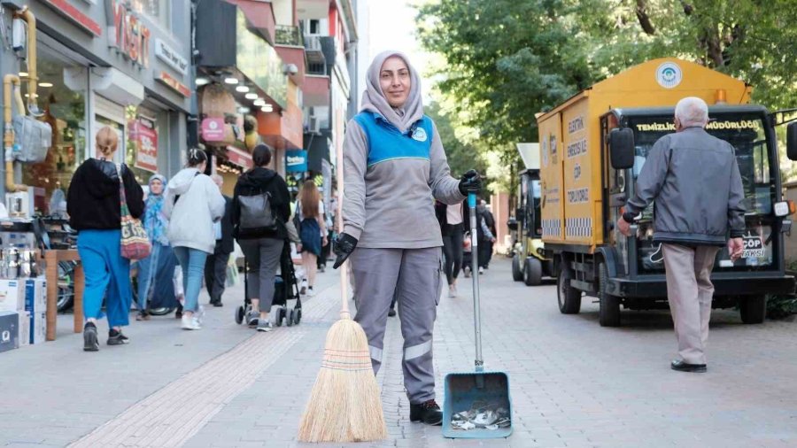 "çevremizi Temiz Tutmak Hepimizin Sorumluluğudur" Çağrısı