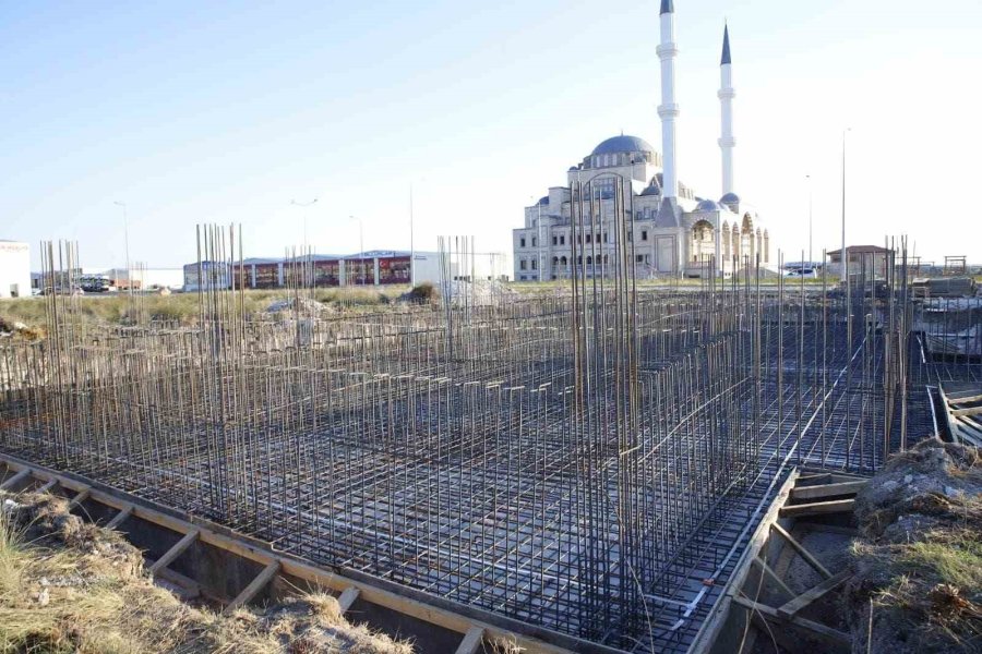 Aksaray’da Yeni Sanayi Sağlık Merkezi İnşaat Çalışmaları Başladı