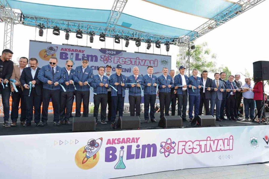 Aksaray’da Bilim Festivali Coşkuyla Başladı