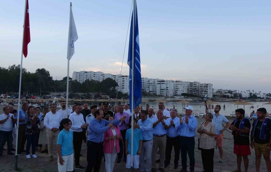 Plajlara Mavi Bayraklar Çekildi, Turizm Sezonu Başladı