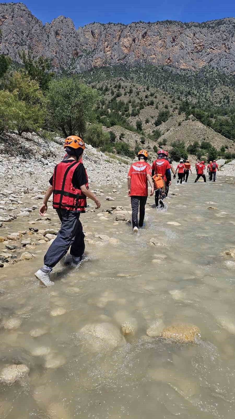 Dorlion Arama Kurtarma Ekibi Eğitim Yaptı