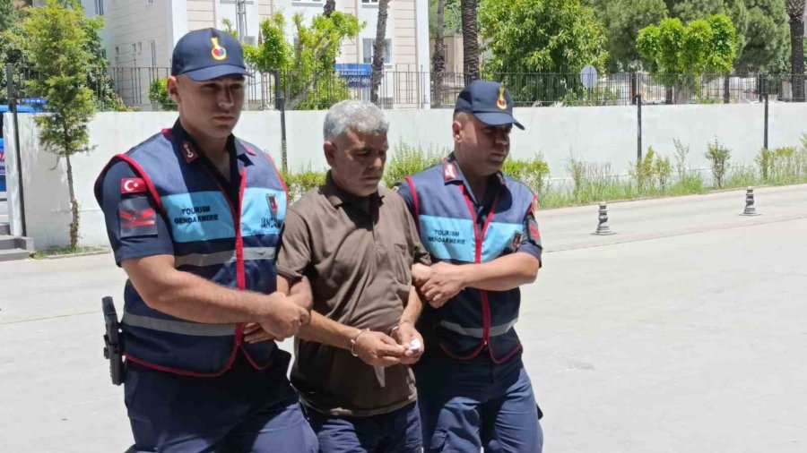 Hurda Yakmak İsterken Mahalleyi Ateşe Veren Hurdacı Tutuklandı