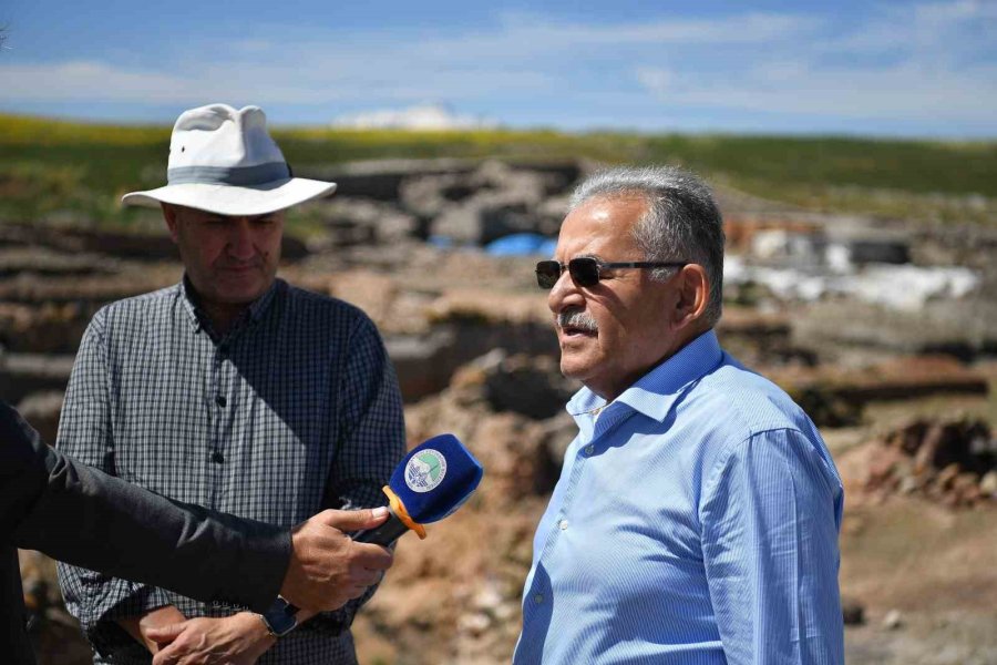 Başkan Büyükkılıç, Kültepe’de 76’ncı Yıl Kazı Çalışma Sezonunu Başlattı