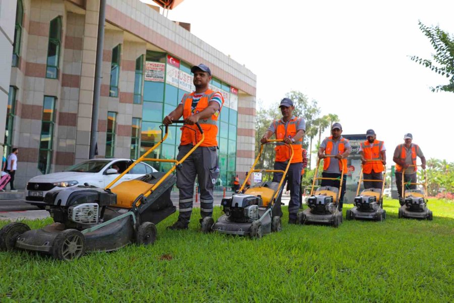 Otogarda Bayram Öncesi Temizlik Seferberliği