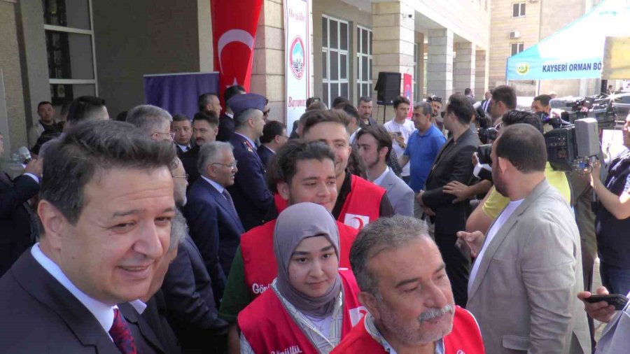 Bakan Özhaseki: “gelişiyoruz, Büyüyoruz Ve Bu Durum Düşmana Korku Salıyor”