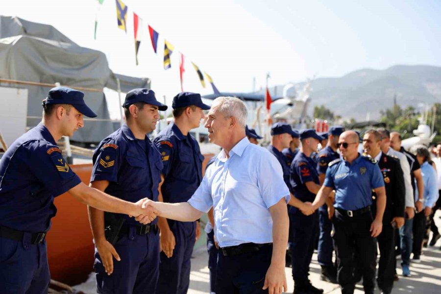 Alanya Belediye Başkanı Özçelik’ten Yoğun Bayram Mesaisi