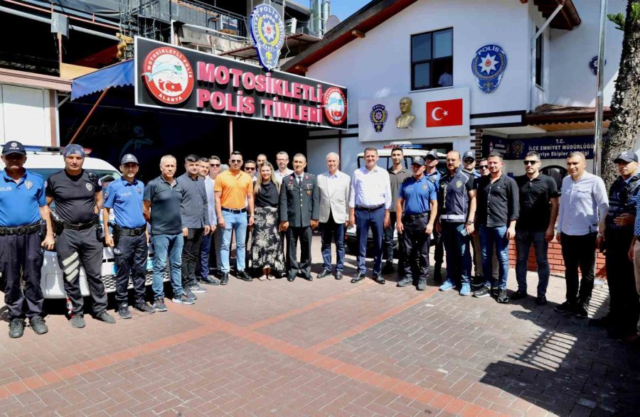 Alanya Belediye Başkanı Özçelik’ten Yoğun Bayram Mesaisi