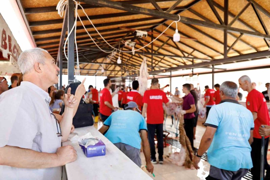 Alanya Belediye Başkanı Özçelik’ten Yoğun Bayram Mesaisi