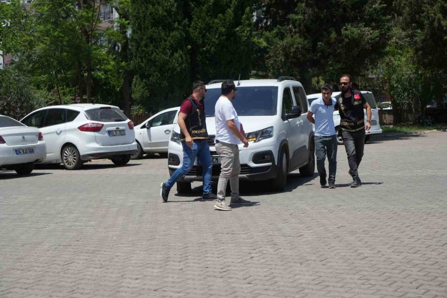 Antalya’da Güvenlik Görevlisini Öldüren Zanlı Tutuklandı