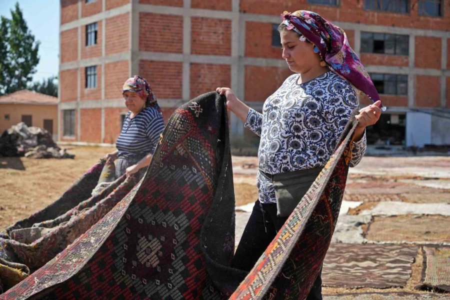 Abd’deki Binlerce Halı Meraklısının Gözü Bu Tarlada