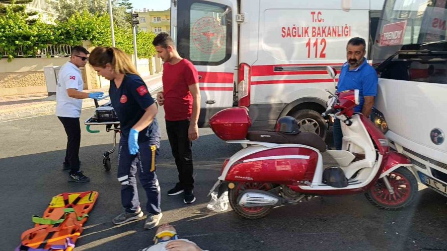 Parçalanan Kask Sürücüyü Hayata Bağladı