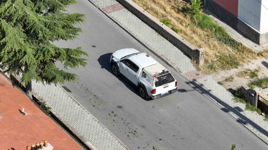 Selçuklu’da İlaçlama Çalışmaları Yoğun Bir Şekilde Devam Ediyor