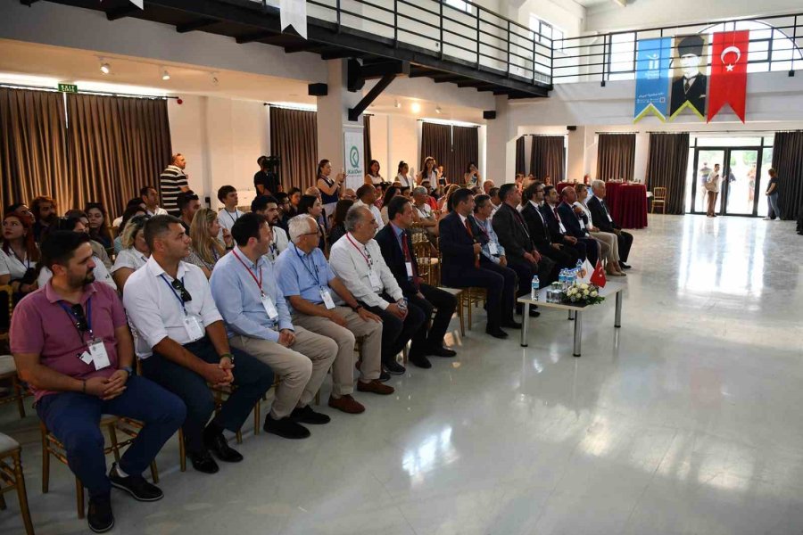 Tepebaşı Belediye Başkanı Ahmet Ataç: "geleceğimizi Düşünerek Hareket Etmek Zorundayız"