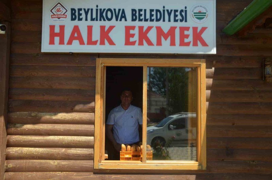 Beylikova’da Halk Ekmek Hizmeti Başladı