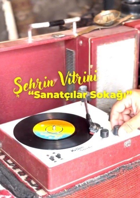 Başkan Büyükkılıç’tan Sanatçılar Sokağı’na Davet