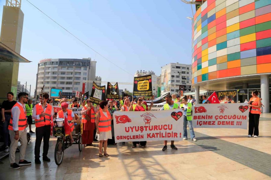 Bağımlıların İbretlik Hayat Hikayeleri