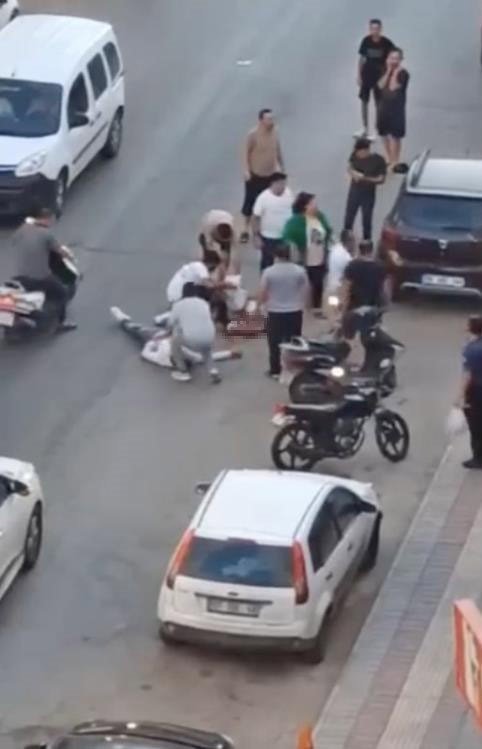 Antalya’da Bıçaklı Kavga: 1 Ölü, 2 Yaralı