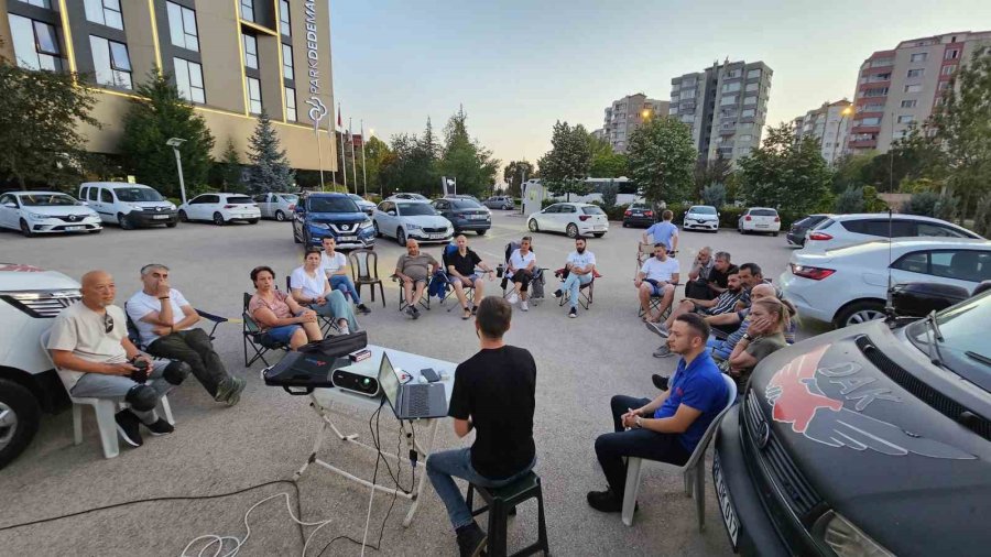 Dak Enkaz Riskleri Ve Enkazlarda Yaralı Taşıma Teknikleri Eğitimi Aldı