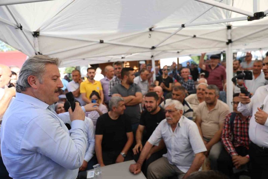 Mobil Başkan İlk Durağında Yoğun İlgiyle Karşılandı