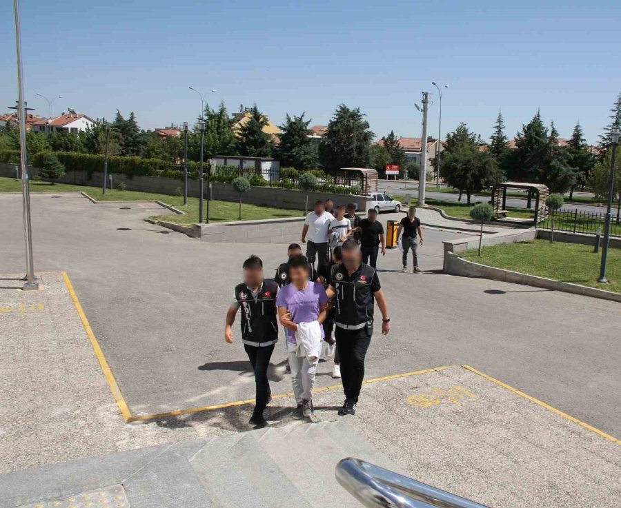 Karaman’da 4 Kişi Uyuşturucudan Tutuklandı