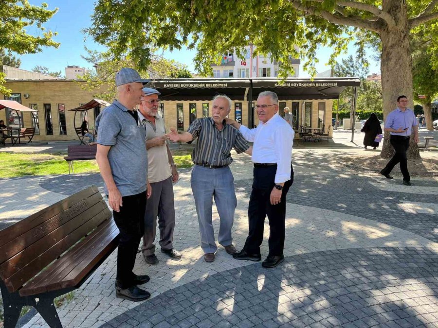 Başkan Büyükkılıç, Emekliler Kafeteryası’nda Vatandaşlarla Bir Araya Geldi