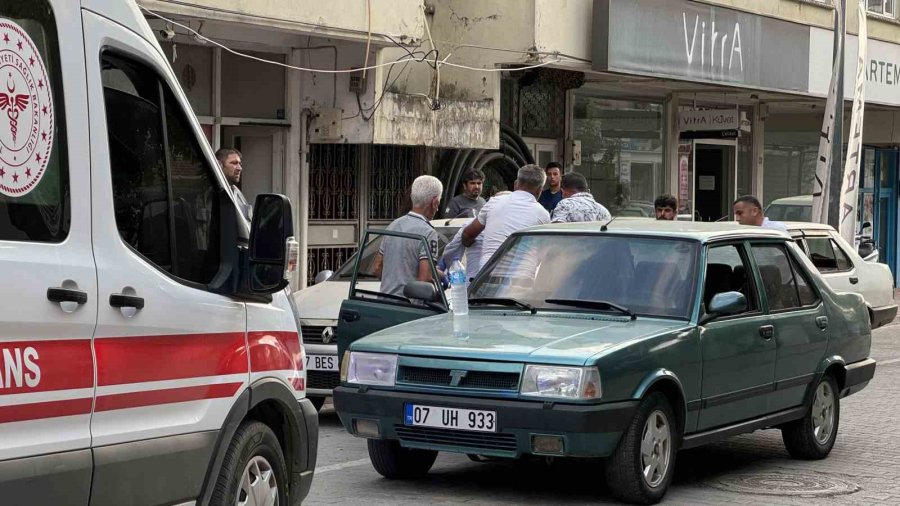 Gazipaşa’da Aşırı Sıcaklıklar Bayılttı: Kaldırımda Yürürken Yere Yığıldı